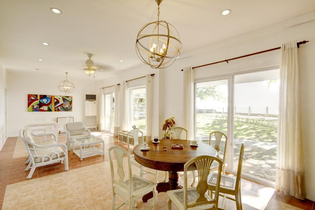 Sta. Monica Beach Club 杜马格特 外观 照片