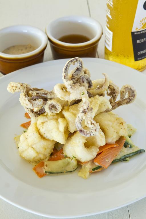 Sta. Monica Beach Club 杜马格特 外观 照片